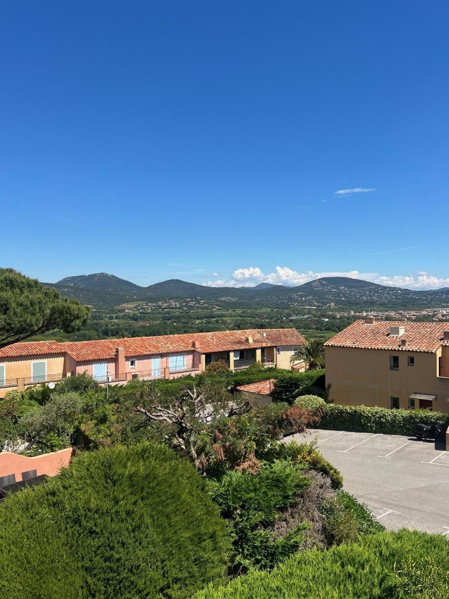 Appartement Vue Mer Golfe De Saint-Tropez Cogolin Exterior photo