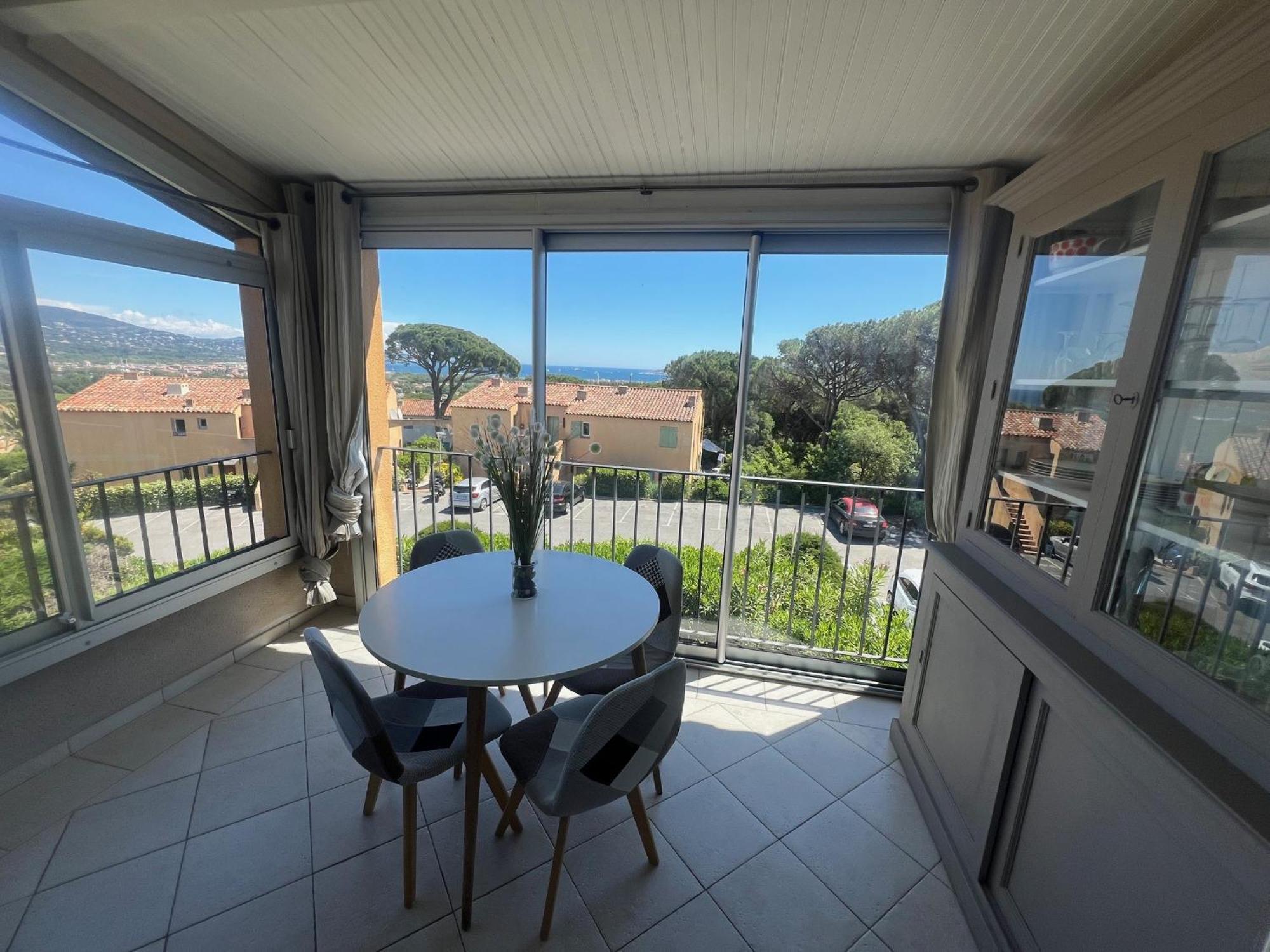 Appartement Vue Mer Golfe De Saint-Tropez Cogolin Exterior photo